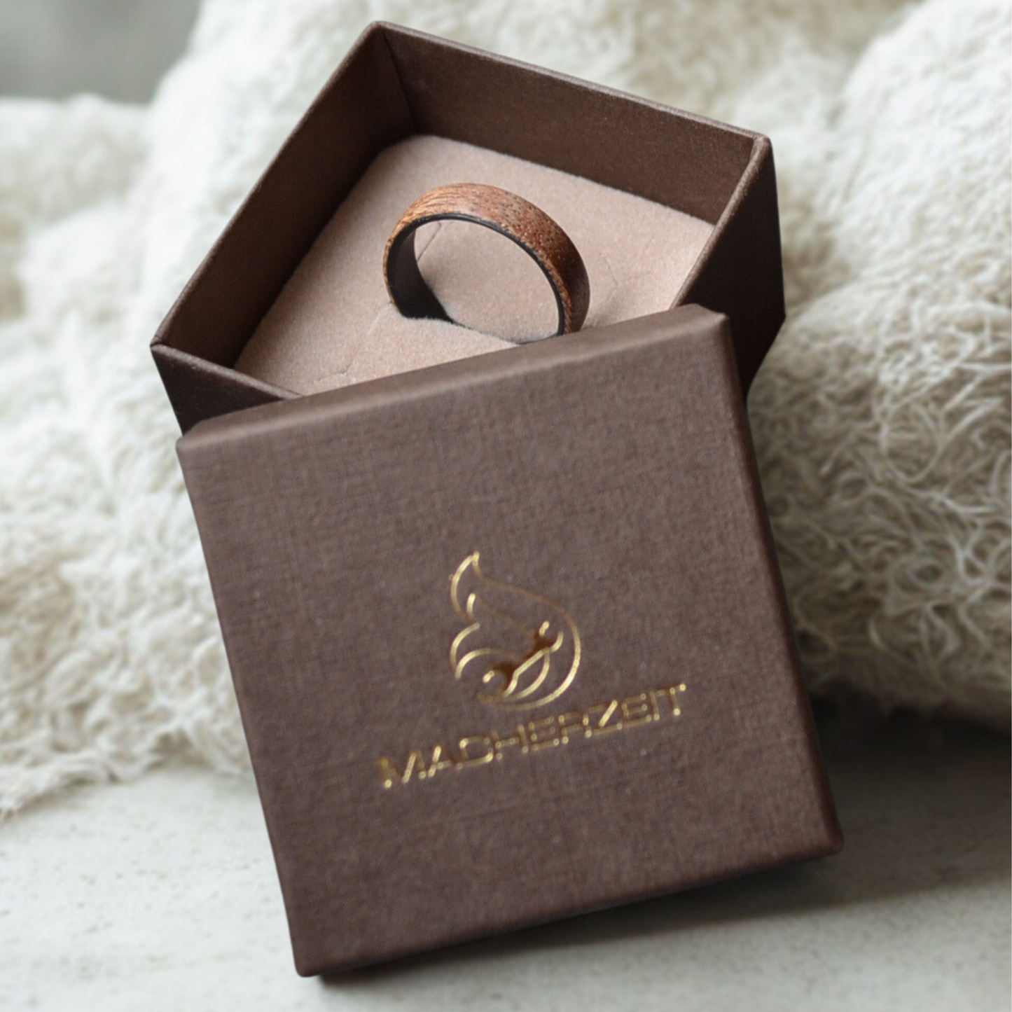 Holzring Meranti & Carbon – handgefertigt, leicht & langlebig