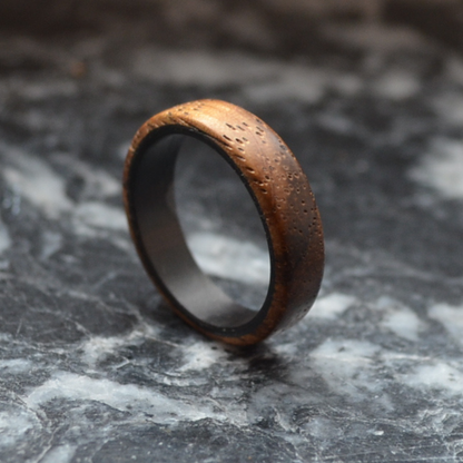 Holzring Zebrano & Carbon – handgefertigt, leicht & langlebig