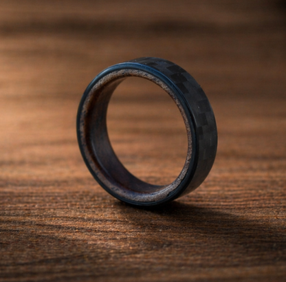 Fusionsring Carbon x Nussbaumholz - individuell handgefertigt