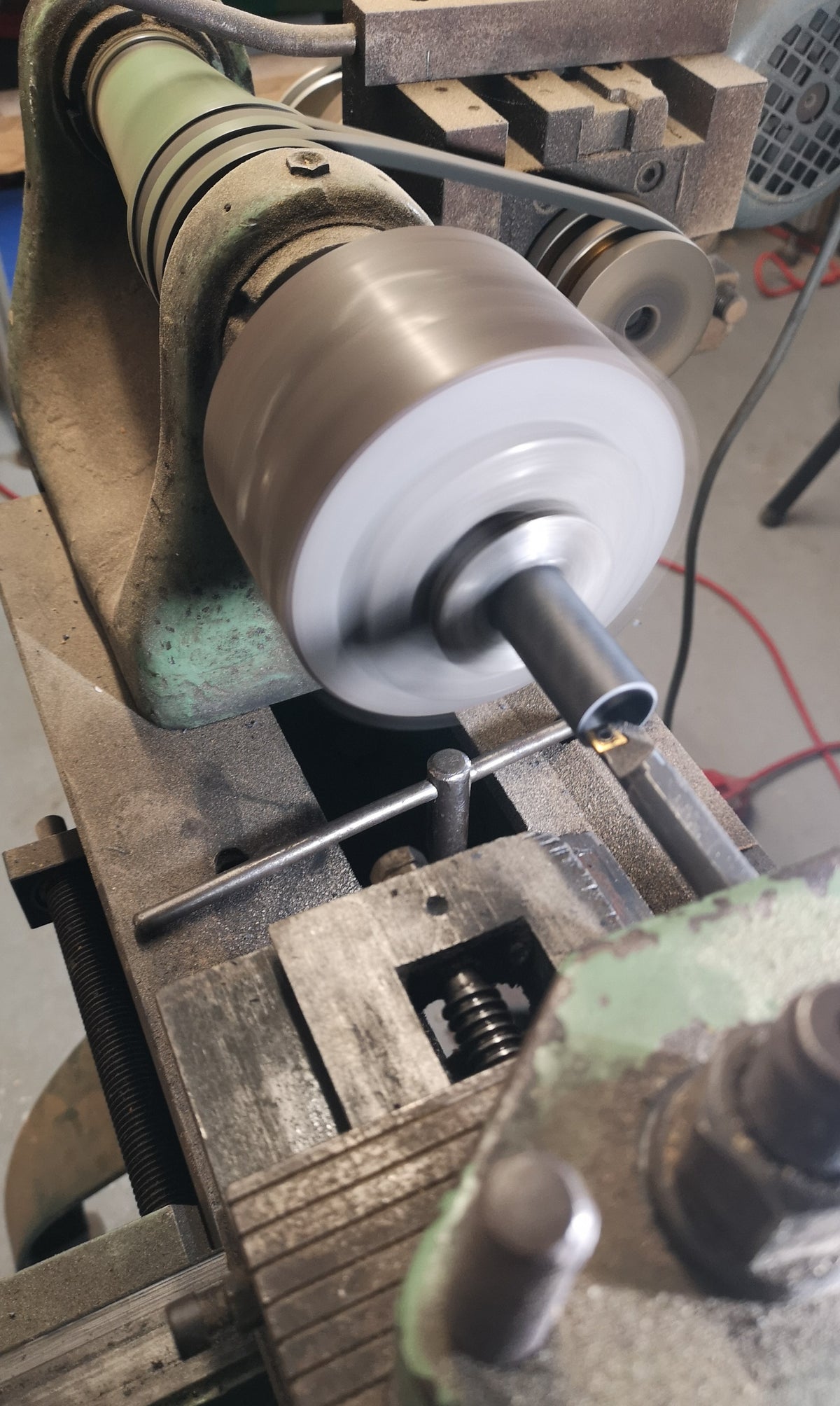 Fusionsring Carbon x Nussbaumholz - individuell handgefertigt