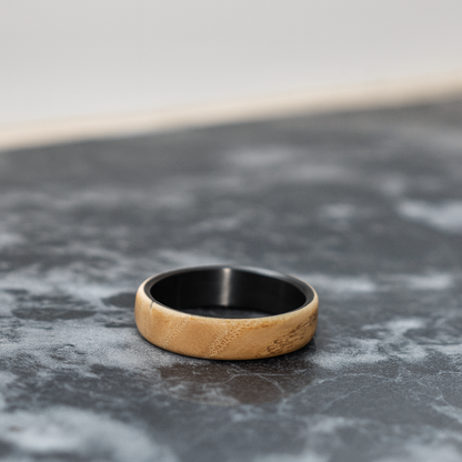 Holzring Kirsche & Carbon – handgefertigt, leicht & langlebig
