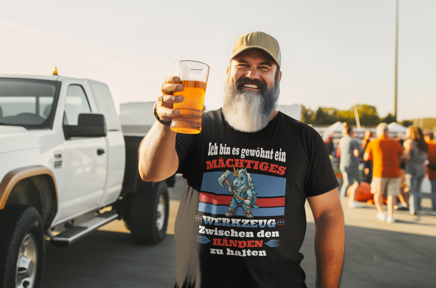 Mächtiges Werkzeug Shirt